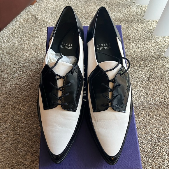 Stuart Weitzman Nuleman Black and White Oxfords! Made in Spain. Like New. Size 7 - Picture 4 of 7